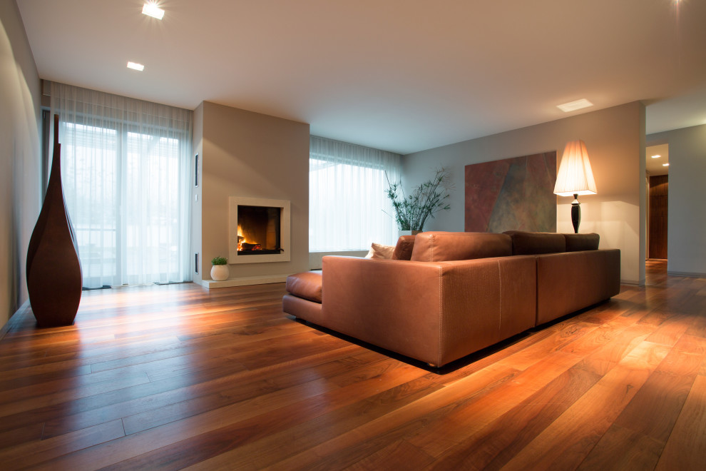 how-to-clean-your-wood-floors-to-keep-them-shining-shutterstock-278918126.jpg